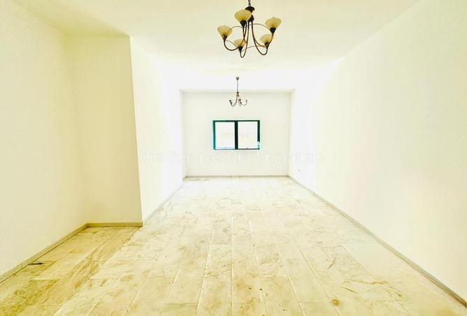 127934123 - Property Main Image