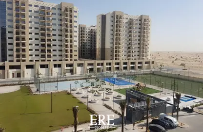 شقة - غرفة نوم - 1 حمام للايجار في شقق يونا - تاون سكوير - دبي