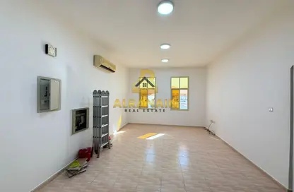 Apartment - 2 Bedrooms - 2 Bathrooms for rent in Civic Center - Al Jimi - Al Ain