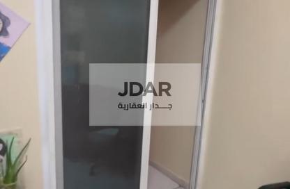 شقة - 2 غرف نوم - 2 حمامات للبيع في برج المجاز - المجاز - الشارقة
