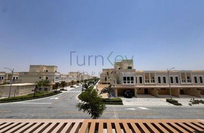 Townhouse - 4 - 4 for rent in Malta - Damac Lagoons - Dubai