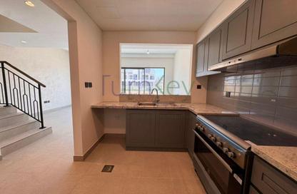 Townhouse - 4 - 4 for rent in Malta - Damac Lagoons - Dubai