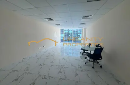 مكتب - استوديو للايجار في برج تماني - الخليج التجاري - دبي