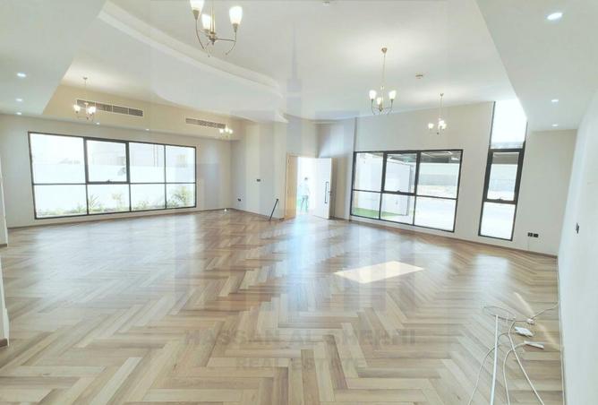 144185761 - Property Image 2