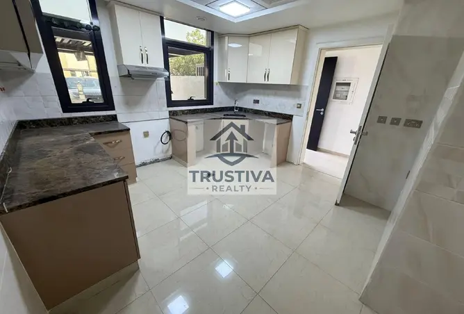 145072869 - Property Image 3