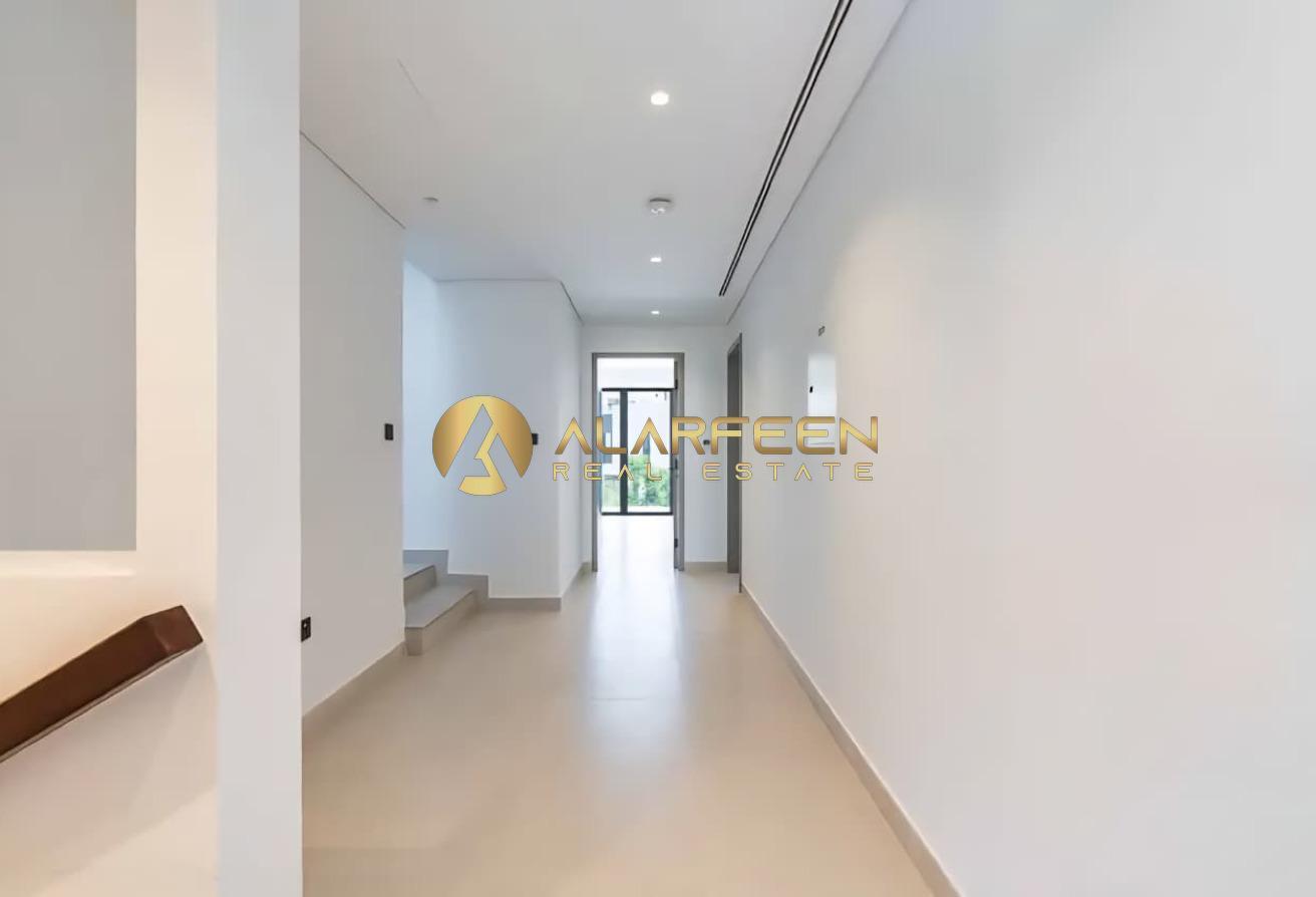 Twin Villa | Closed Kitchen | Vacant Soon photo 3