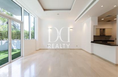 Apartment - 1 Bedroom - 2 Bathrooms for rent in Oceana Atlantic - Oceana - Palm Jumeirah - Dubai