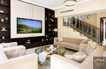 Villa - 4 - 5 for rent in Nad Al Sheba Villas - Nad Al Sheba 3 - Nad Al Sheba - Dubai