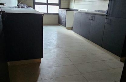 Apartment - 3 - 5 for rent in Al Khan - Sharjah