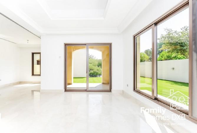 128350216 - Property Main Image