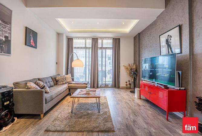 84063175 - Property Image 2