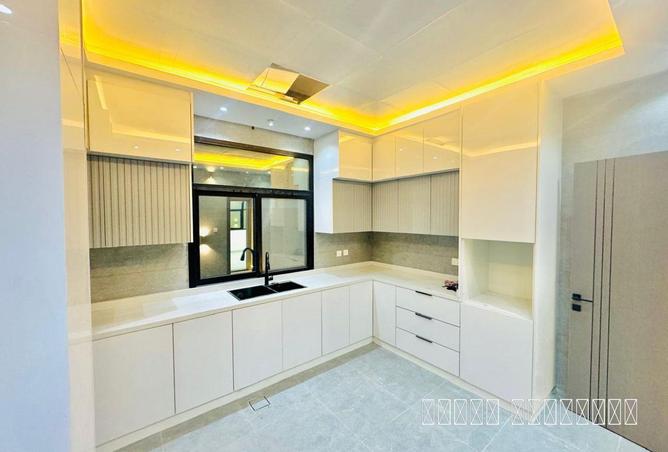 72719929 - Property Image 3