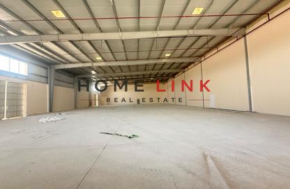 Warehouse - Studio - 7+ for rent in Al Sajaa Industrial - Al Sajaa - Sharjah