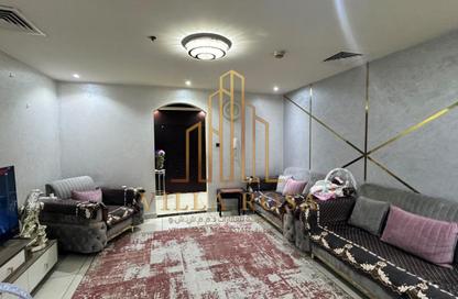 Apartment - 3 - 4 for sale in Asas Tower - Al Khan Lagoon - Al Khan - Sharjah