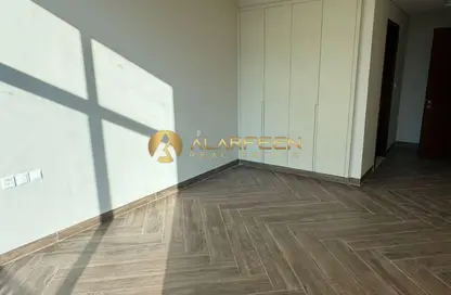 شقة - 2 غرف نوم - 3 حمامات للبيع في لا ريزيدنسا - الضاحية 10 - قرية جميرا الدائرية - دبي