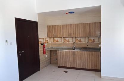 Apartment - Studio - 1 for rent in Al Rashidiya Towers - Al Rashidiya - Ajman Downtown - Ajman