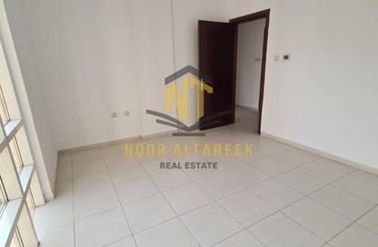 Apartment - 2 - 2 for rent in Al Majaz 1 - Al Majaz - Sharjah