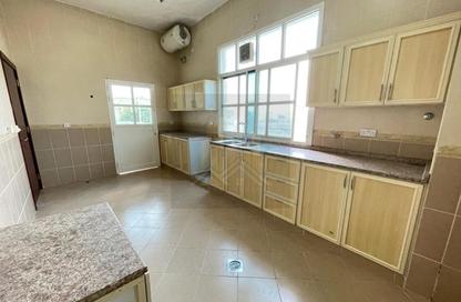 Apartment - 1 - 1 for rent in Khalifa City - Abu Dhabi