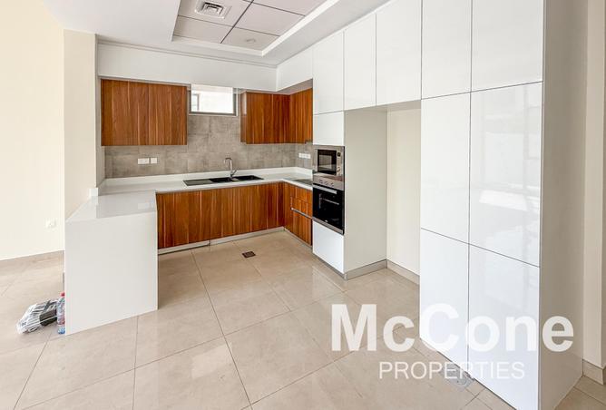 71118209 - Property Image 3