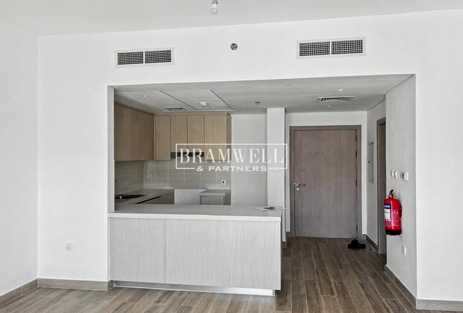 103680172 - Property Image 3
