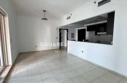 Apartment - 1 Bedroom - 2 Bathrooms for rent in Churchill Residency Tower - Churchill Towers - Business Bay - Dubai
