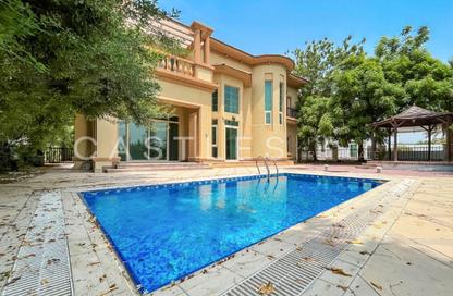 Villa - 4 - 5 for rent in Garden Hall - European Clusters - Jumeirah Islands - Dubai