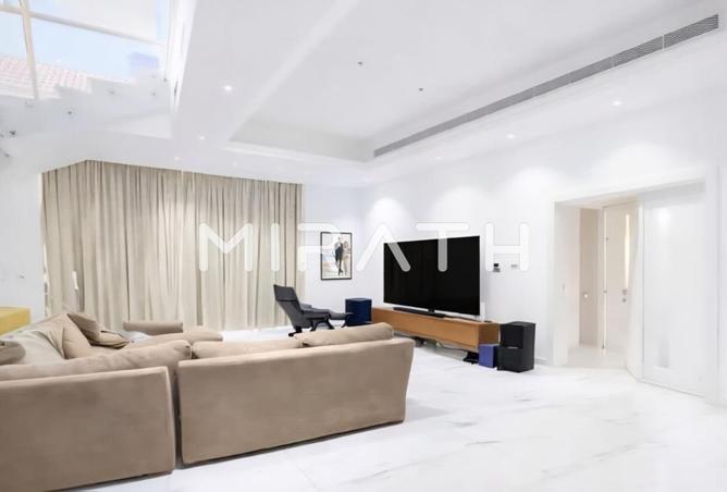 16048151 - Property Image 2