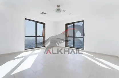 شقة - 2 غرف نوم - 3 حمامات للايجار في برج تشرشل السكني - أبراج تشرشل - الخليج التجاري - دبي