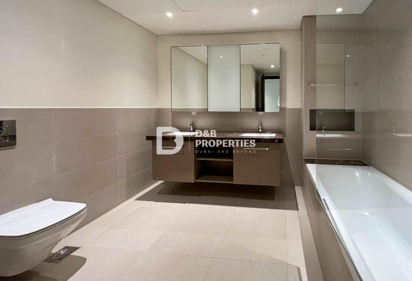 Large Layout | City View | Well Maintained photo 17