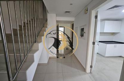 Townhouse - 3 - 4 for rent in Nasma Residence - Al Tai - Sharjah