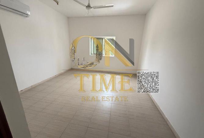 128849448 - Property Image 3
