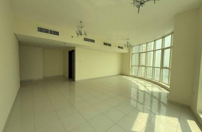 Apartment - 3 Bedrooms - 4 Bathrooms for rent in Al Mamzar Tower - Al Mamzar - Sharjah - Sharjah