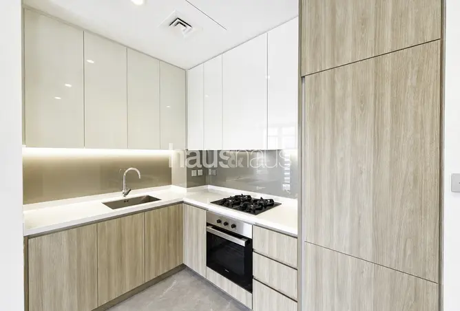 156016893 - Property Image 3