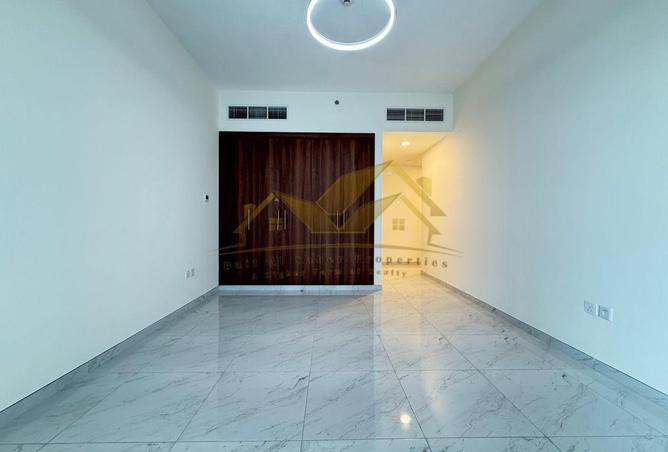 53193305 - صورة العقار 2