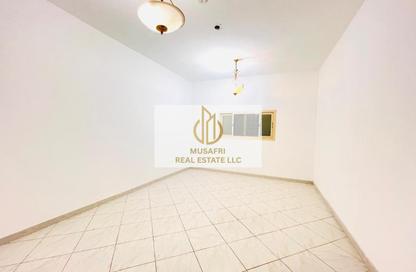 Apartment - 3 Bedrooms - 3 Bathrooms for rent in Muwailih Building - Muwaileh - Sharjah