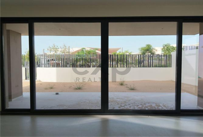 100824304 - Property Image 3