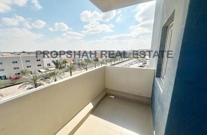 Apartment - 3 - 4 for rent in Tower 11 - Al Reef Downtown - Al Reef - Abu Dhabi