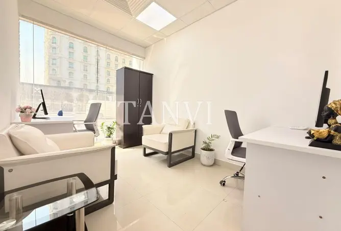 165586390 - Property Image 2
