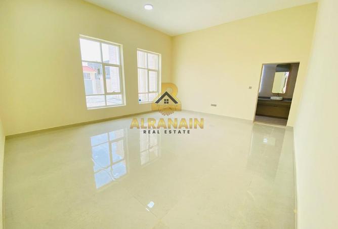 111867601 - Property Image 3