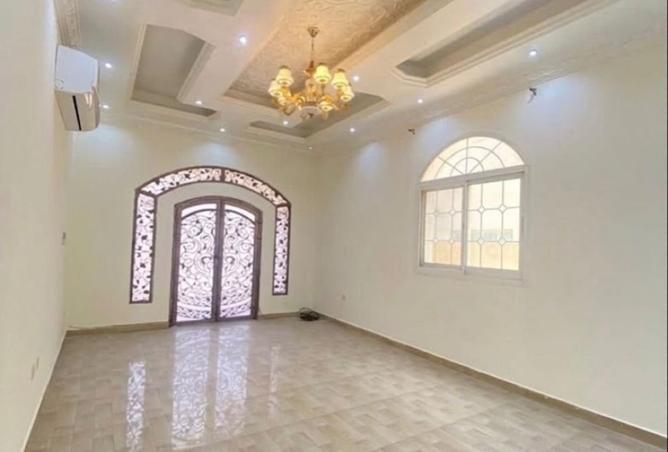 142353935 - Property Image 2
