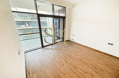 Apartment - 2 - 3 for rent in Golf Terrace A - Golf Terrace - Golf Town - Damac Hills - Dubai