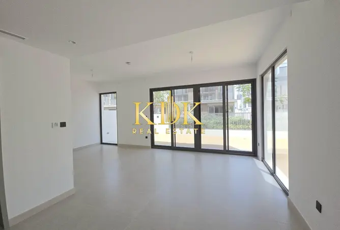 156925987 - Property Image 2