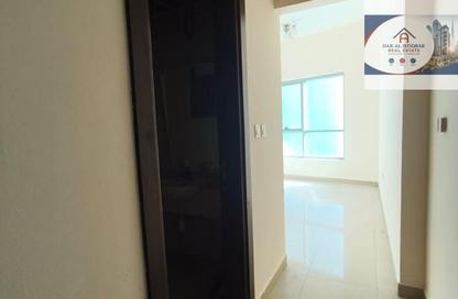 Apartment - 2 - 2 for rent in Future tower 2 - Al Khan - Sharjah