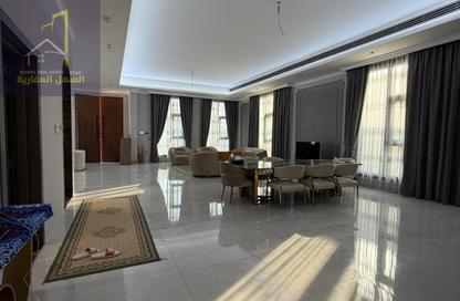 Villa - 5 - 7+ for sale in Al Hooshi Villas - Hoshi - Al Badie - Sharjah