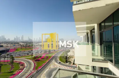 شقة - غرفة نوم - 2 حمامات للايجار في فرهاد عزيزي ريزيدنس - الجداف - دبي