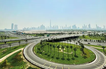 شقة - غرفة نوم - 1 حمام للايجار في فرهاد عزيزي ريزيدنس - الجداف - دبي