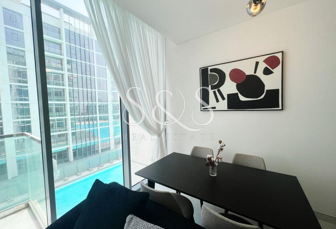 Fully Furnished | Lagoon View | Vacant photo 8