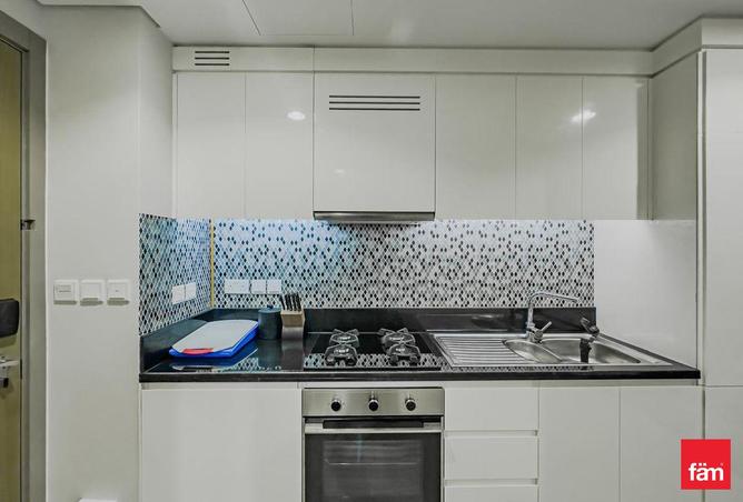 98266239 - Property Image 3