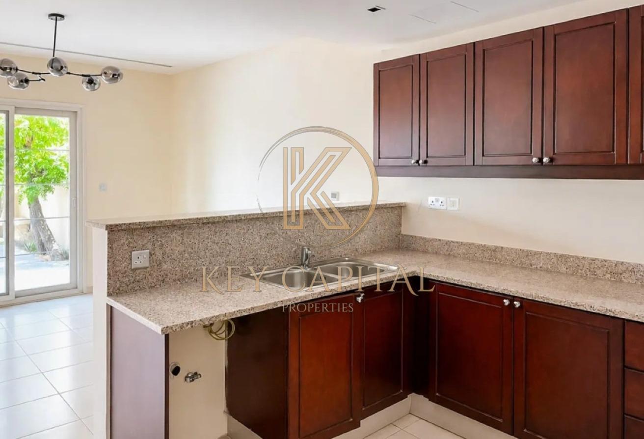 Rare Corner Unit | Private Garden | Family Home photo 4