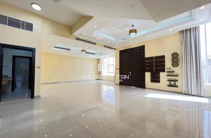 Villa - 4 Bedrooms - 5 Bathrooms for rent in Al Hooshi Villas - Hoshi - Al Badie - Sharjah